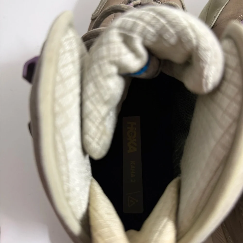Hoka Women's Kaha 2 Gore-Tex Boots - Beige and Lavender - Picture 7 of 8